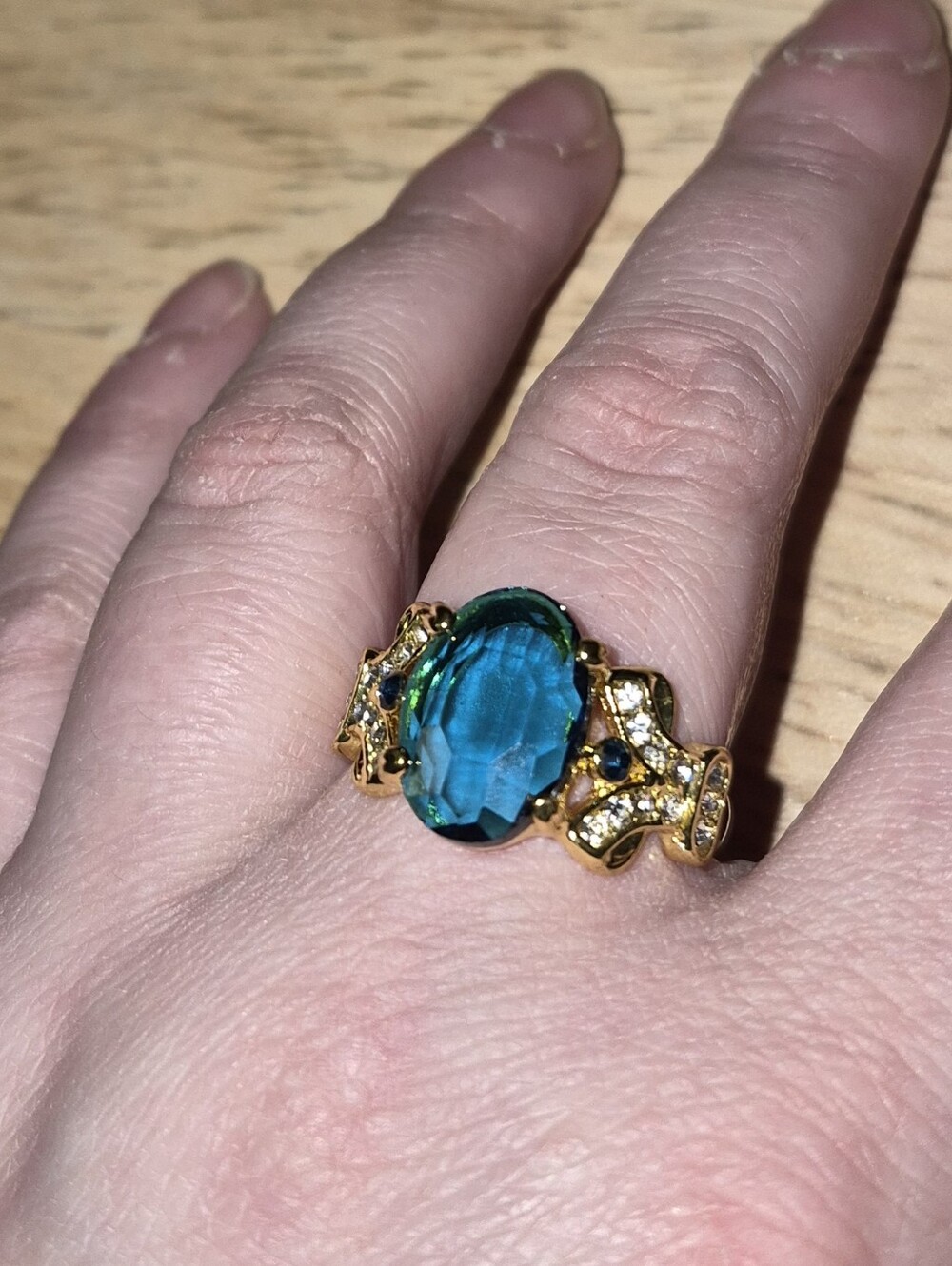 Gold Tone Blue Gemstone Cocktail Ring With Rhinestones Size 10